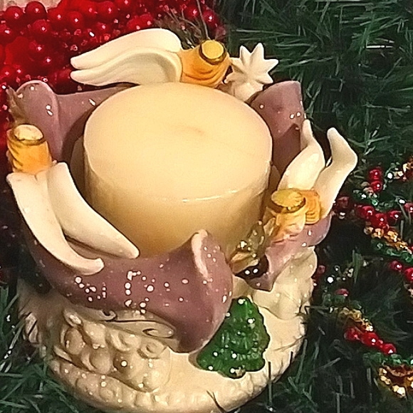 Angels in Flight Candleholder w/Candle - Picture 3 of 4